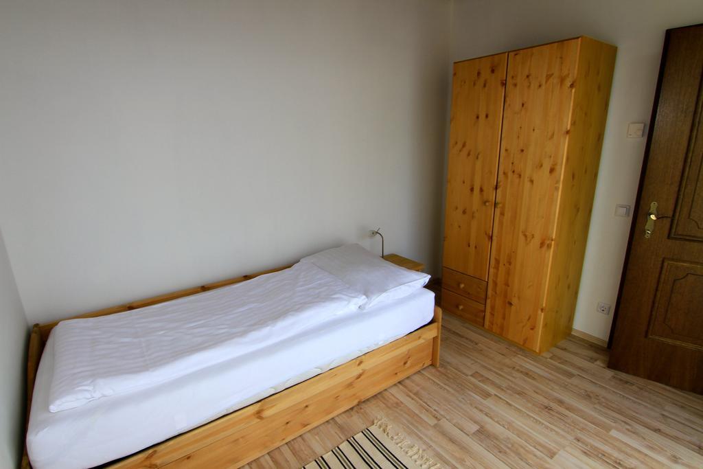 Villa Grossglockner ハイリゲンブルート 部屋 写真